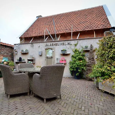 Cozy Apartment In Roasting Near The Belgian Border * Roosteren