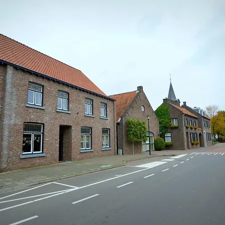Cozy Apartment In Roasting Near The Belgian Border * Roosteren
